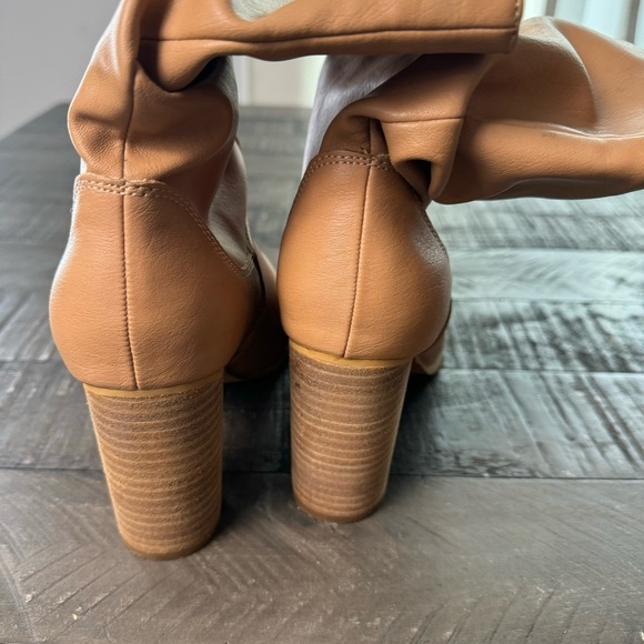 Oasis Society Faux Leather Slouch Booties Tan Camel Size 9 - Picture 5 of 9